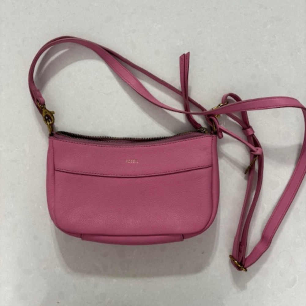 EUC - Fossil Skylar Small Crossbody Pink Purse